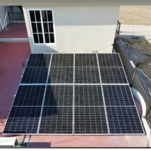 Instalación real de paneles solares en Guatemala